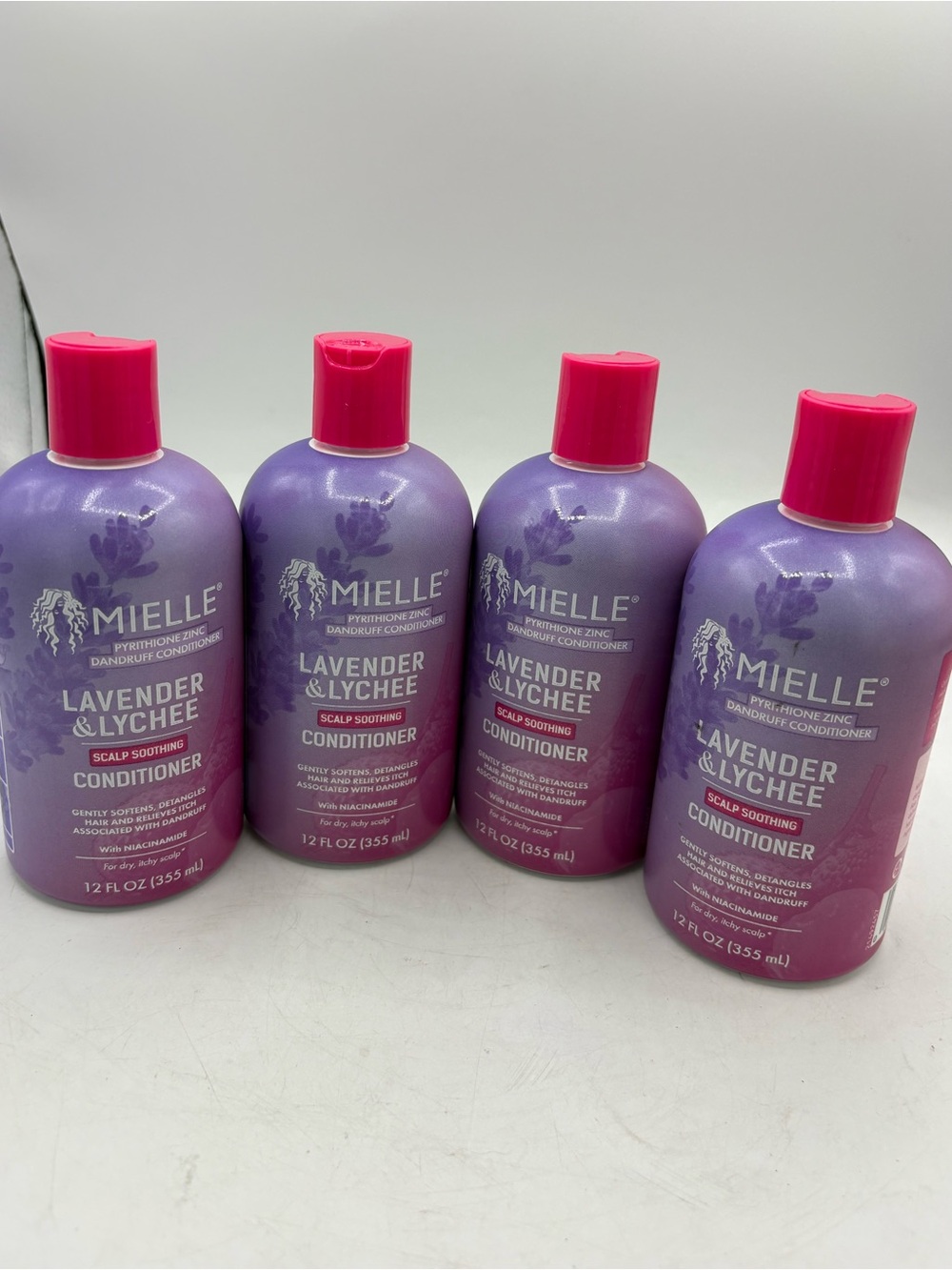 Lavender & Lychee Scalp Soothing Conditioner